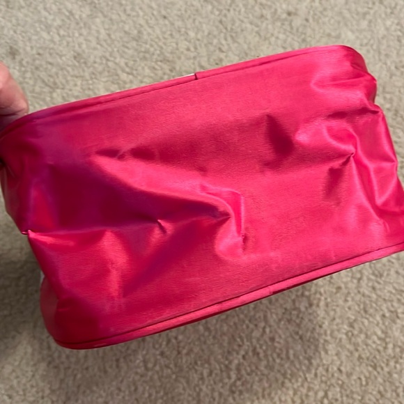 NWOT Quest Satin UNICORN Lunch Cooler, zippered - Picture 9 of 12